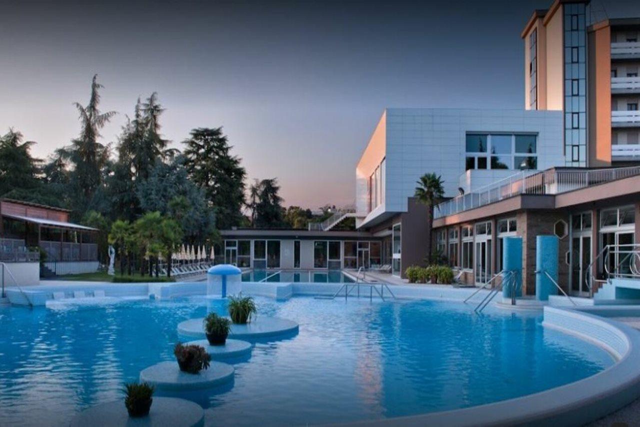 Continental Terme Hotel Montegrotto Terme Exterior foto